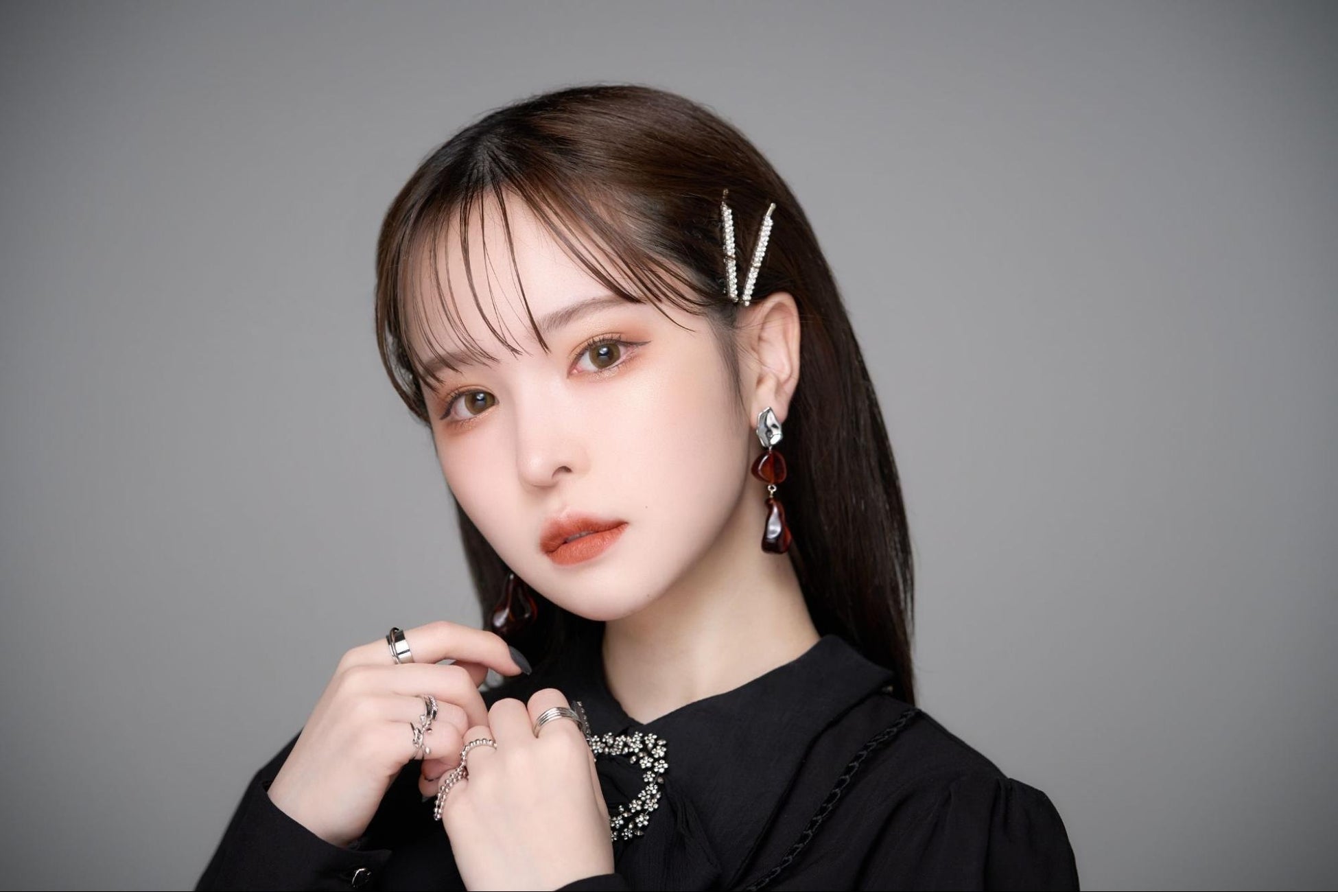 五彩緋夏プロデュース・メイクブランド「Armuje」、クリスマスコフレ＆クリスマス限定リップを発売！のサブ画像4