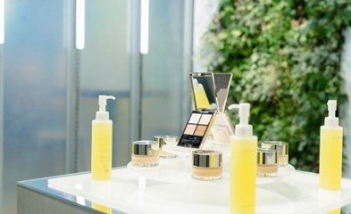 人気の定番アイテムから1月発売の新作を発売前に先行して体験できるLUNASOLの期間限定POP-UP EVENT” Spring Messenger Studio” 11月26日(土)よりスタートのサブ画像2