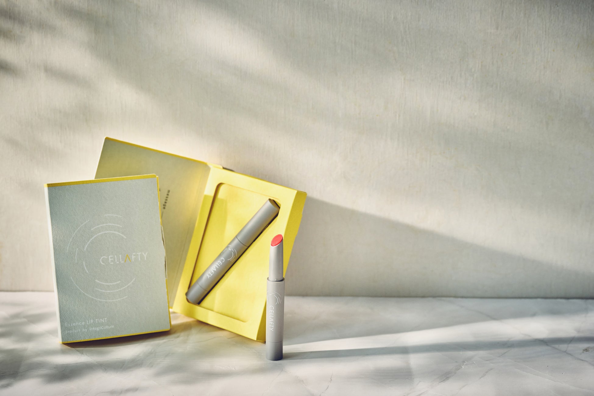 インテグリカルチャー、初の自社セルラー・ビューティー・ブランド「CELLAFTY」から細胞培養技術を活用した化粧品原料配合のリップティント新発売　のサブ画像1_新製品のセラフティ エッセンスリップティント