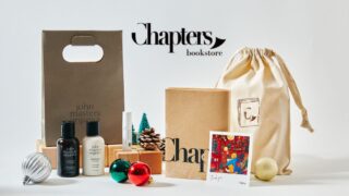 Xmasコフレのような12月に。本×出会いのChapters書店、選書テーマ「ありがとう」にちなんだ4作品とリップのギフトを添え、1年分のありがとうを。のメイン画像