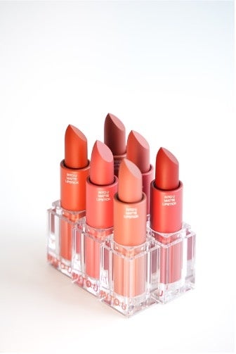 中国コスメ「INTO U」から初のスティックタイプのマットリップが11月28日より新発売！のサブ画像4