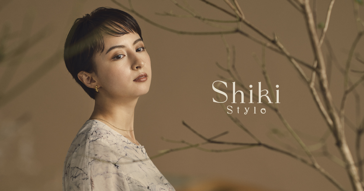 Juliaプロデュースのライフスタイルブランド「Shiki Style」より、髪・顔・全身に使える2層タイプの「マルチミスト」を新発売。のメイン画像