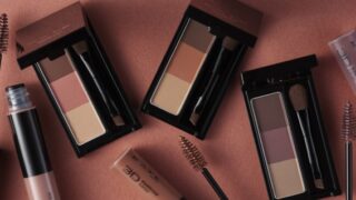 眉色メイクで自由に遊ぶ。KATEのパウダーアイブロウ＆眉マスカラに抜け感トレンドカラーが登場。2022年12月17日（土）発売～自然で浮かない”カラー眉”を立体的に演出～のメイン画像