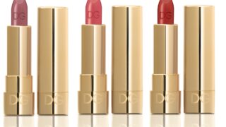 店頭限定のお得なミニリップとポーチのオリジナルキットを限定発売。＃ドルガバコスメのメイン画像