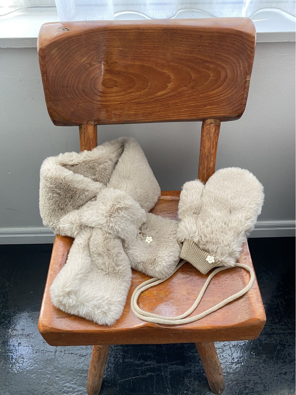 マリークヮント流「あざと仕込みメイク」「ガールクラッシュメイク」をご紹介！ホリデーシーズンに映える「冬のおでかけメイク」を公開のサブ画像12