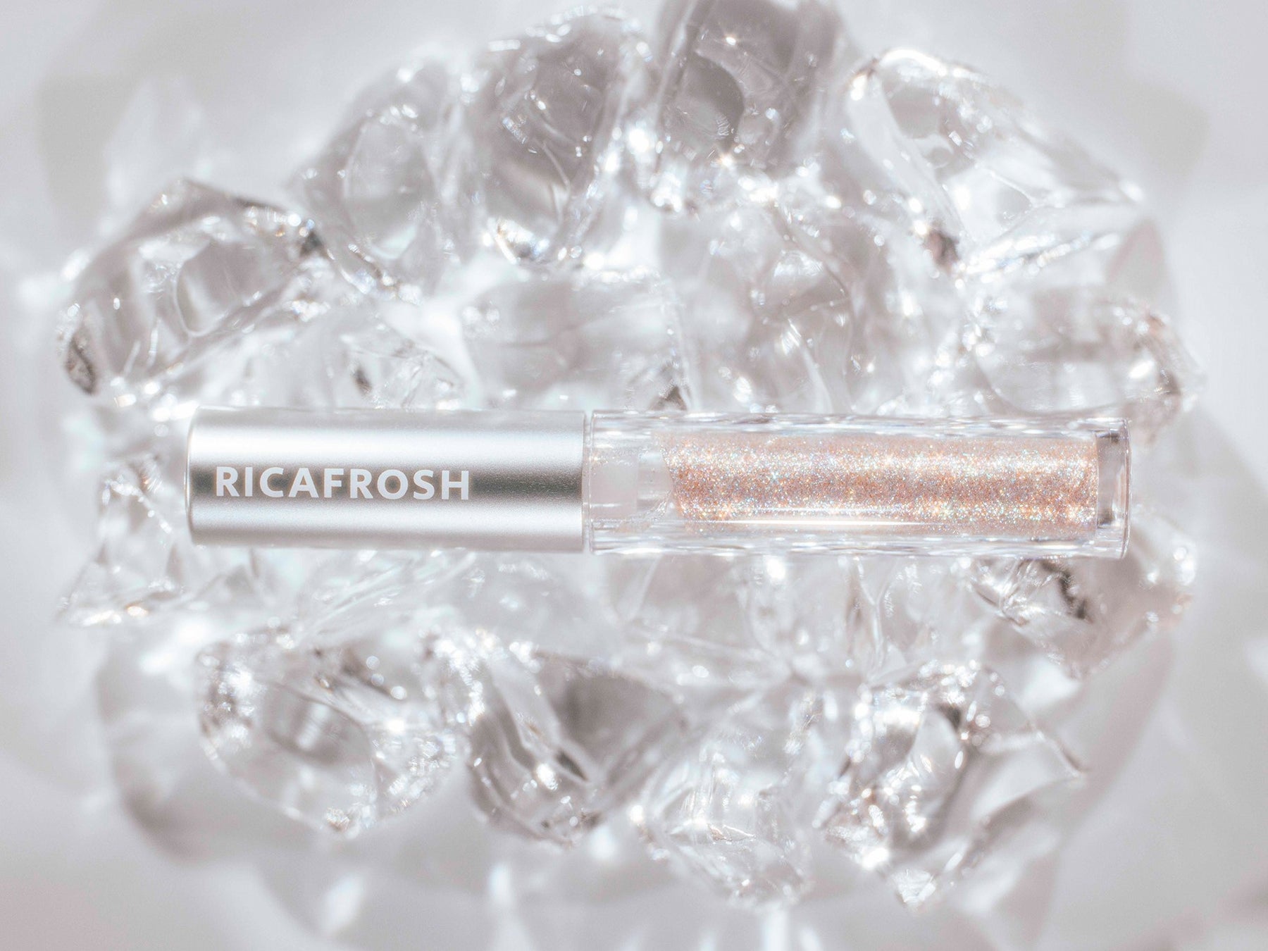 コスメブランド『RICAFROSH』（リカフロッシュ）ホリデーシーズンを彩るグリッターの新色「アイビービー グリッター 05 サンタソリット」・数量限定セットボックス「HOLIDAY BOX」販売開始のサブ画像2