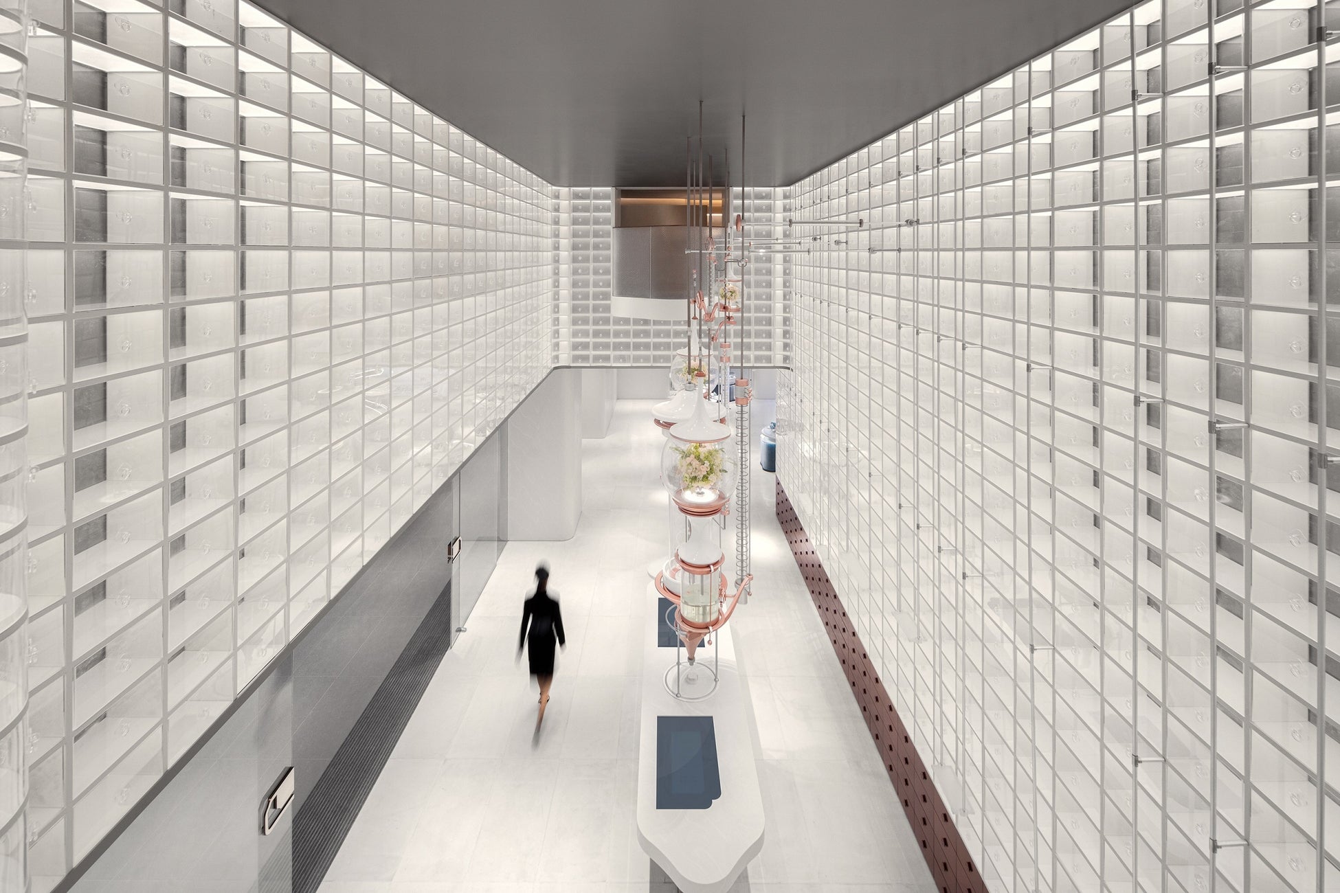 花西子、中国杭州市に世界初の旗艦店「西湖シークレットガーデン」をオープン！のサブ画像2