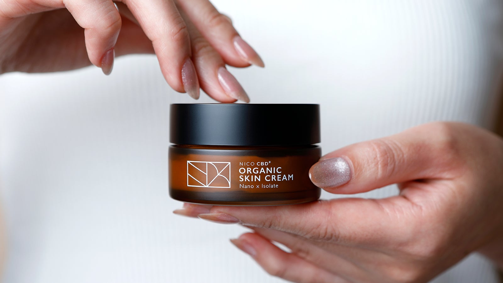 高純度CBD配合 国産オーガニックスキンクリームがMakuakeで先行販売開始！のサブ画像1