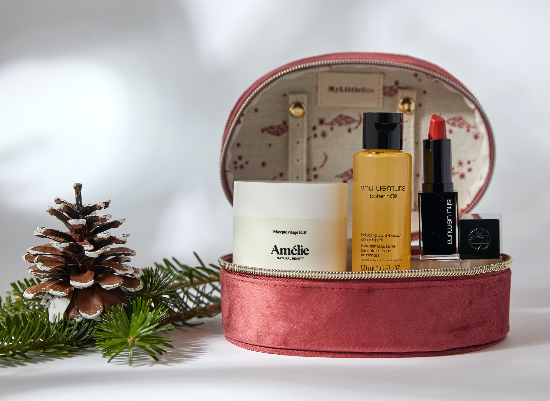 My Little Box 12月のテーマは「Make a wish」 shu uemuraのコスメをはじめホリデーシーズンにふさわしい内容をお届けのサブ画像1