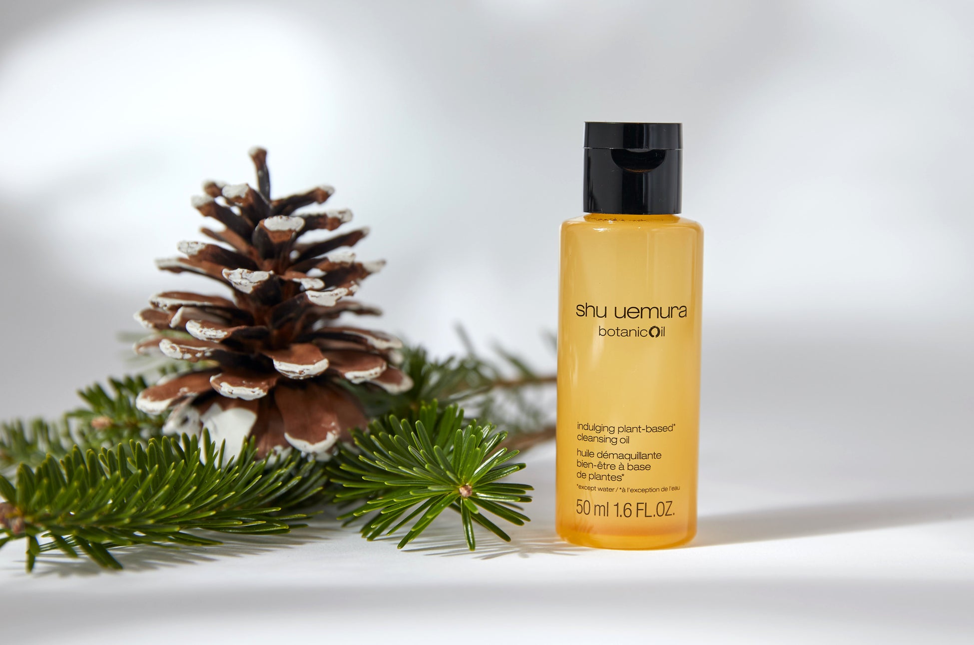 My Little Box 12月のテーマは「Make a wish」 shu uemuraのコスメをはじめホリデーシーズンにふさわしい内容をお届けのサブ画像3