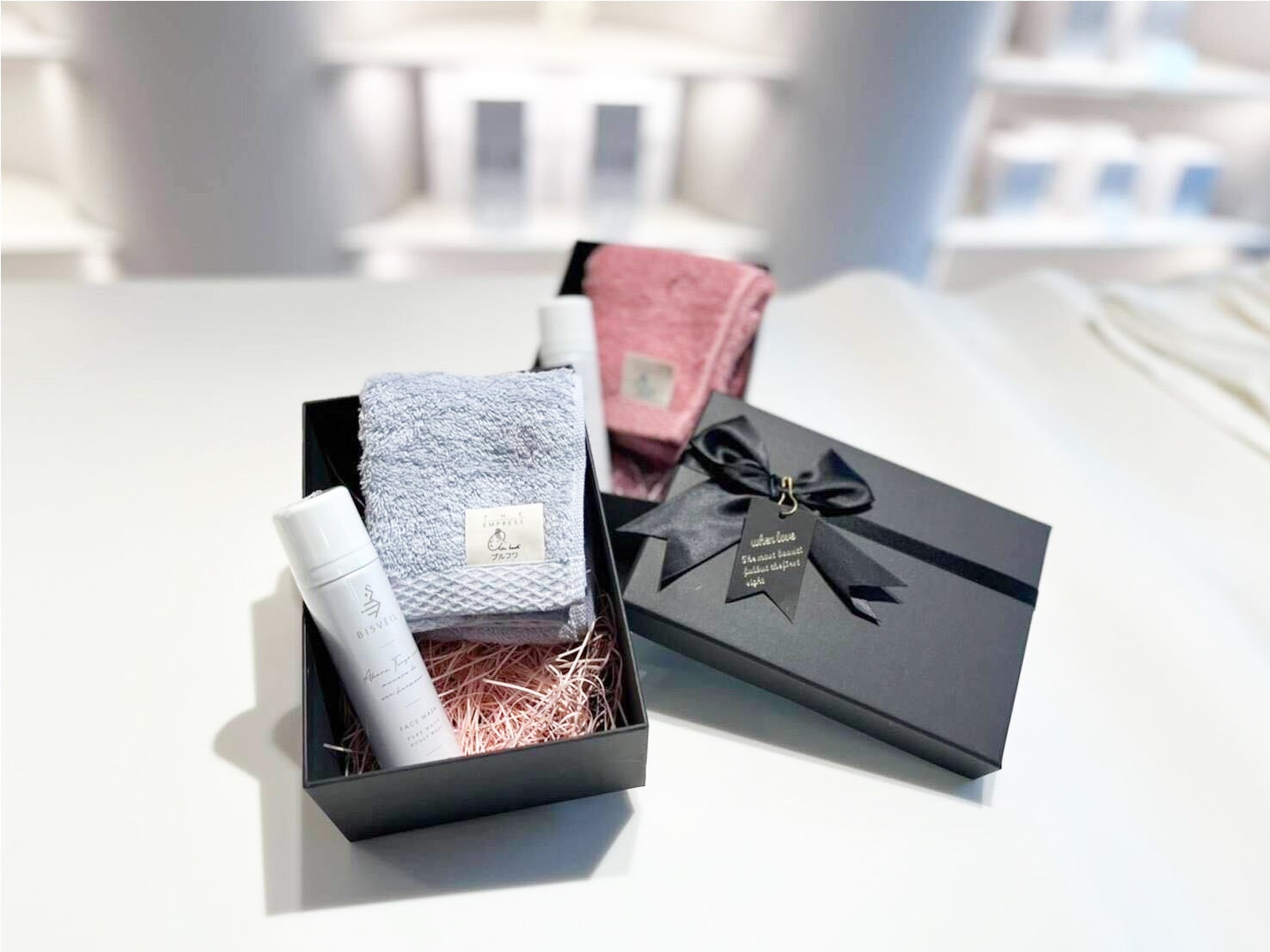 「エアーかおるタオル」で有名なMs.南青山店にて、ブライダルスキンケアブランドBISVEILの期間限定POP UPを開催のサブ画像2