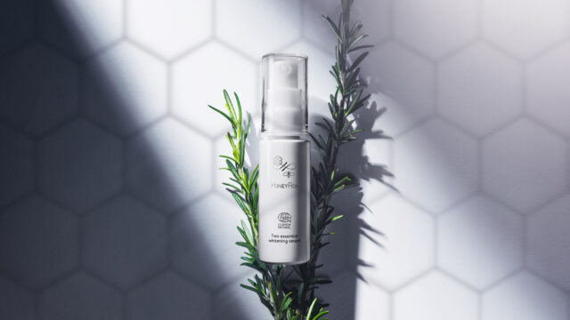 HONEY ROA(ハニーロア)のホワイトニングセラムをご購入でノベルティをプレゼント。2023年2月1日(水)から数量限定で開始。のメイン画像