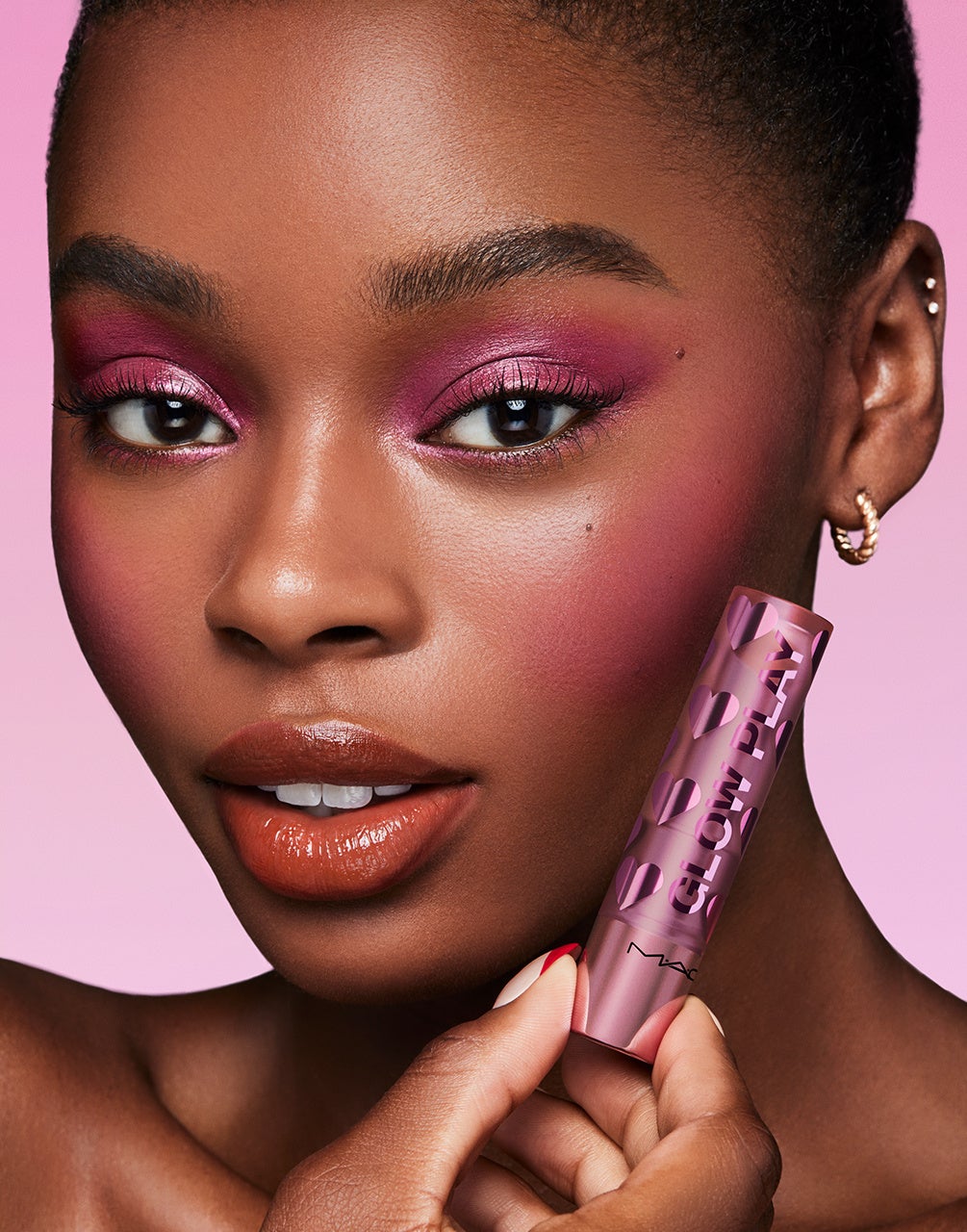 【M・A・C】バレンタインギフトに最適なコレクションが​ハート柄のスペシャルデコパッケージで登場！のサブ画像1