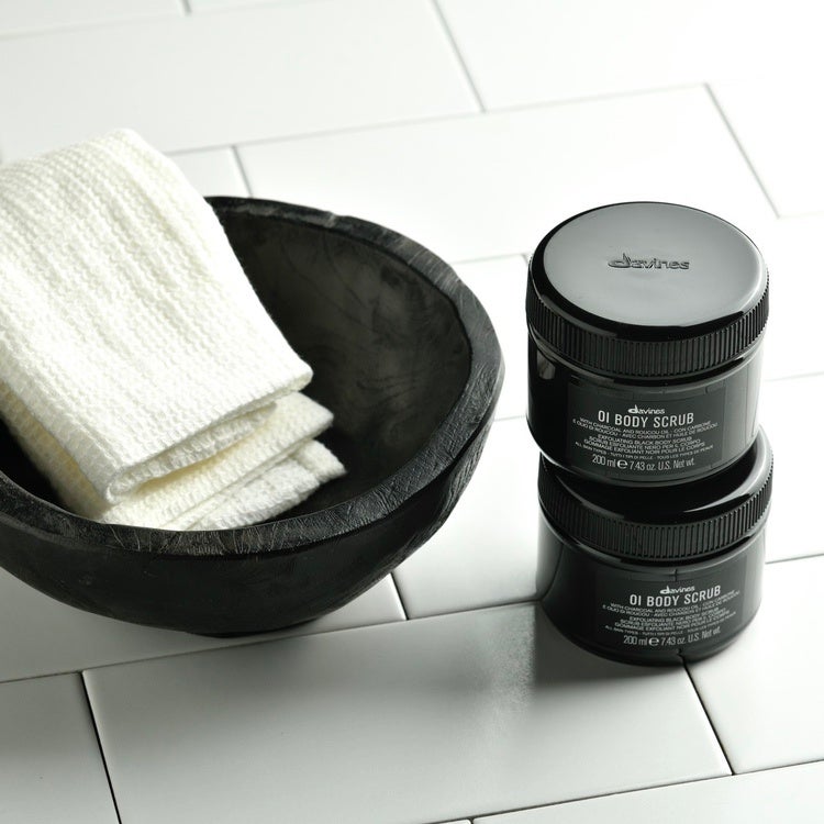 新発売！！ダヴィネスから「オイ ボディ スクラブ」が登場！のサブ画像2