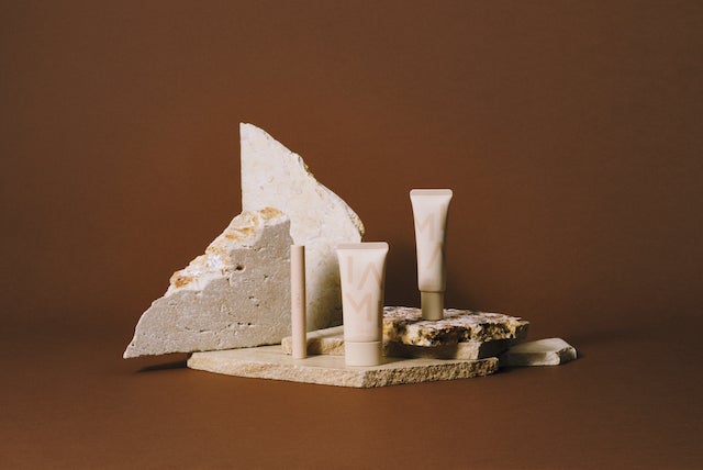 ビューティブランド、IMAI〈アイマイ〉から新色BBクリームが登場。自然な透明感がつくれるBBクリームが3月1日(水)に発売！のサブ画像1