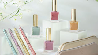 【2023年2月14日】メイクアップブランド『エクセル』が初の異業種コラボレーション！「ネイルポリッシュ」から、文房具ブランド『ILMILY』と提案する限定色 発売のメイン画像