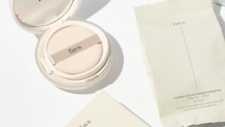 山中美智子による美しく時を重ねるスキンケアブランド〈favs〉から、素肌のような仕上がりと端正なツヤを叶えるクッションファンデーションのリフィルを発売いたします。のメイン画像