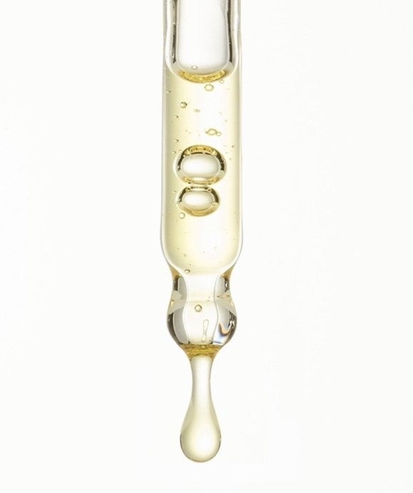 山中美智子による美しく時を重ねるスキンケアブランド〈favs〉から、素肌のような仕上がりと端正なツヤを叶えるクッションファンデーションのリフィルを発売いたします。のサブ画像5