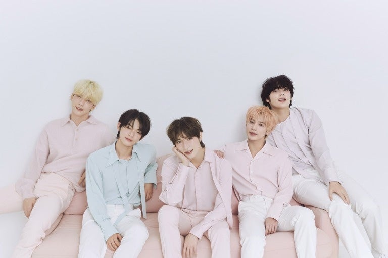 韓国コスメ「CLIO(クリオ)」新モデルに「TOMORROW X TOGETHER」就任！人気クッションファンデも待望のオフライン販売開始のサブ画像1