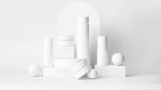 2月1日（水）新発売。ドクターズコスメ『chione（キオネー）』から”美白ケア”新シリーズが登場。のメイン画像