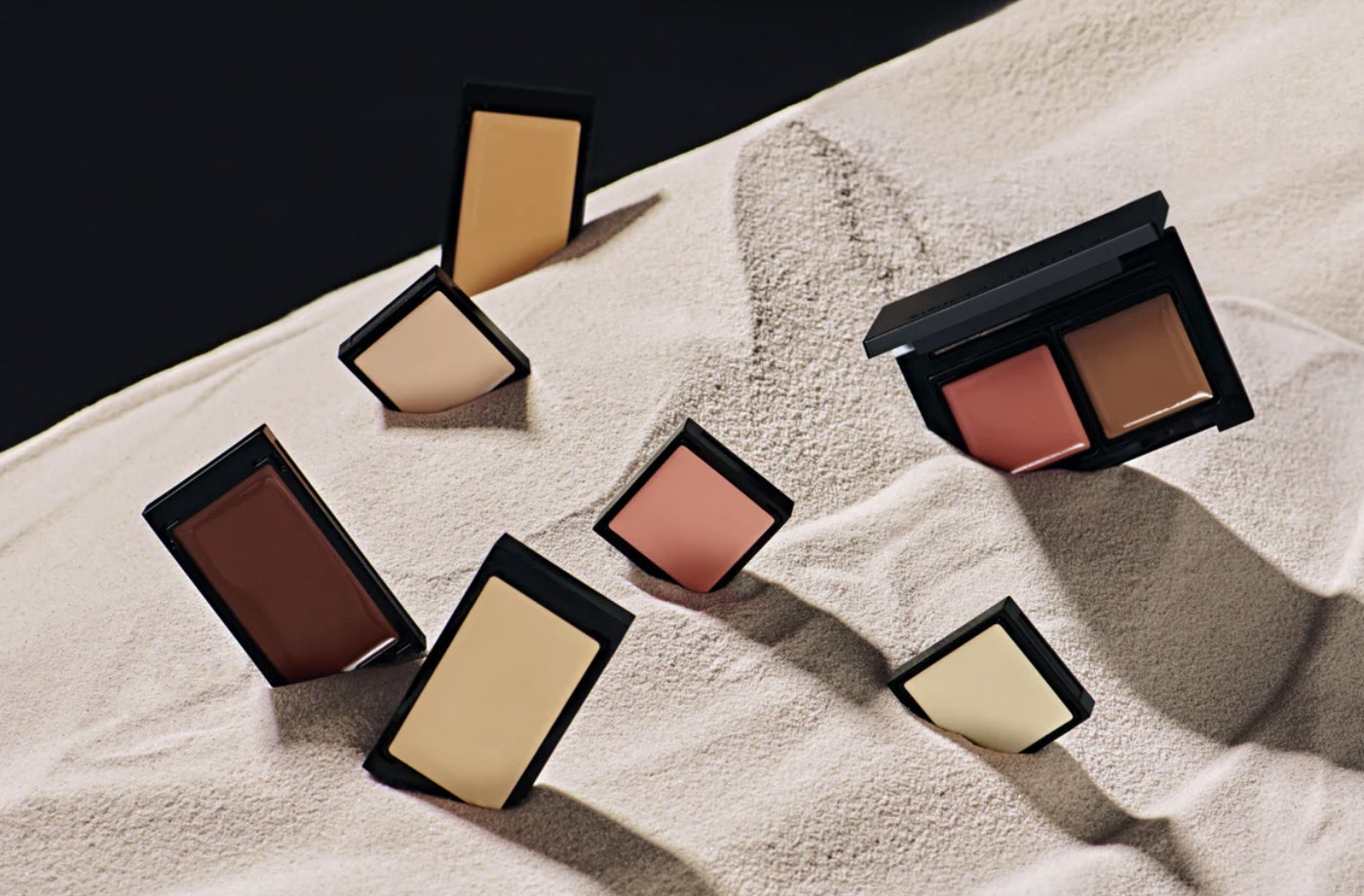 Shopifyアプリ「定期購買」アプリが、ハリウッドの８割のメイクアップアーティストが使うコスメブランド「STAR OF THE COLOR」のオンラインショップにて採用のサブ画像2