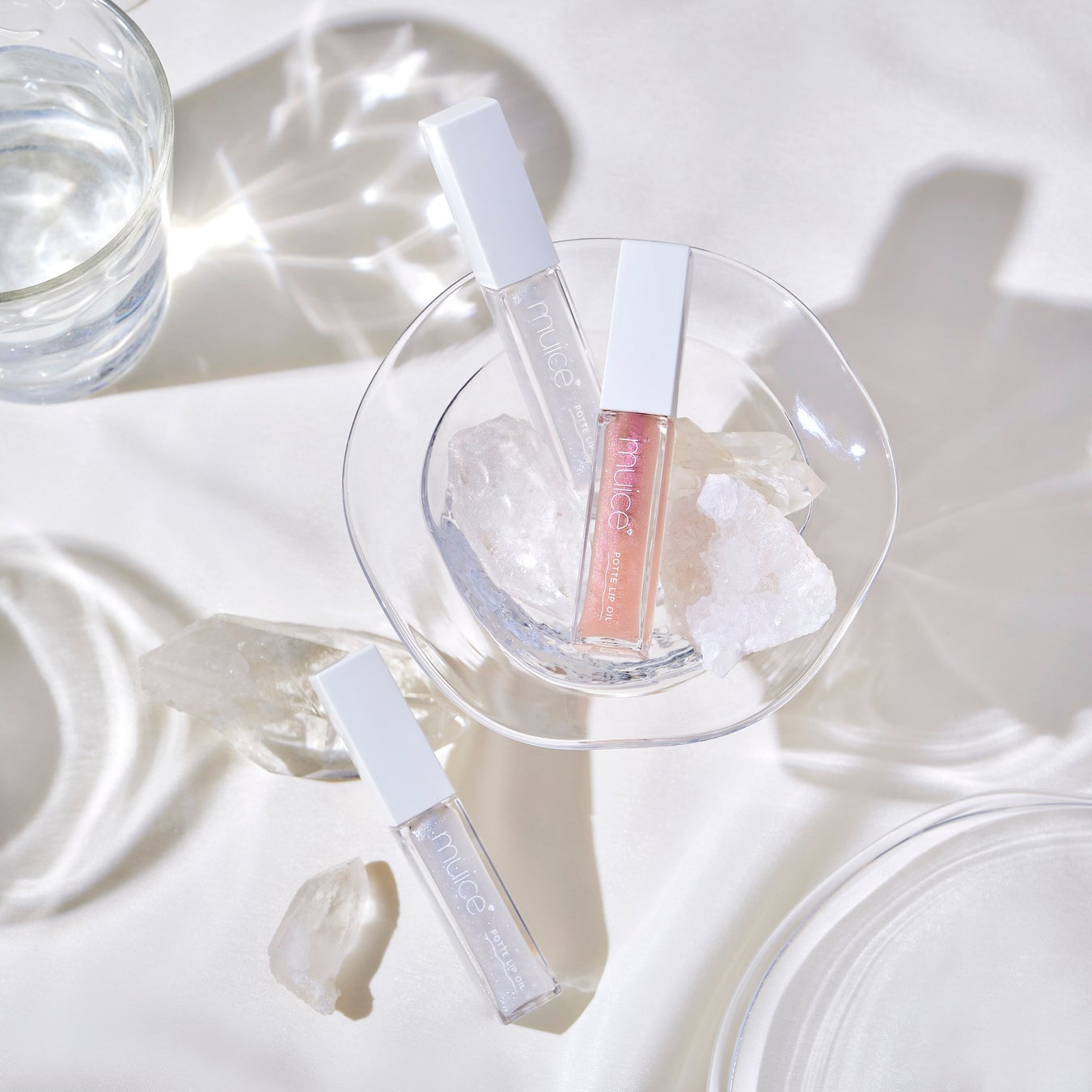 かわにしみきプロデュースｍuice（ミュアイス）第1弾コスメは“まばゆい輝き”が特徴の3アイテム！　「グリッターシャドウ」「ハイライター」「リップオイル」3月4日より店頭発売開始のサブ画像9