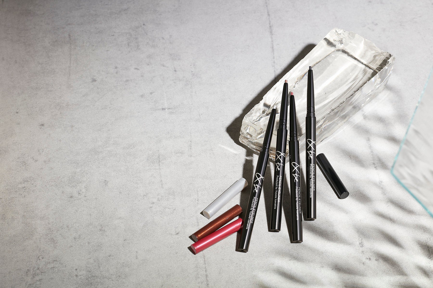 &be（アンドビー）不動の人気を誇る3製品にこだわりの新色が登場。2023年春はこのカラーで決まり！新色パレットアイシャドウ・リキッドルージュ・ペンシルアイライナーが3月9日（木）発売開始のサブ画像8