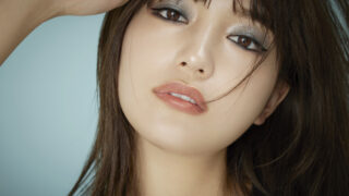 ＜&be（アンドビー）＞ブランドミューズ・川口春奈さん新ビジュアル解禁！”河北メイク”で六変化 。全く異なる魅力を感じる６パターンのビジュアルのメイン画像