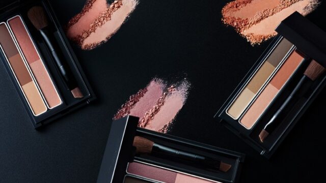 KATEのロングセラーアイテム「デザイニングアイブロウ３D」から血色感カラーを仕込む、新タイプが登場！2023年5月20日発売のメイン画像