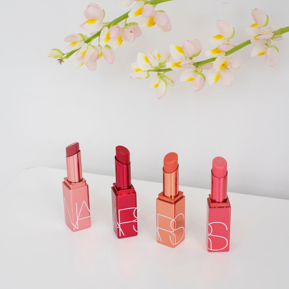 夏をアクティブに楽しむコスメアイテムを提案のサブ画像2