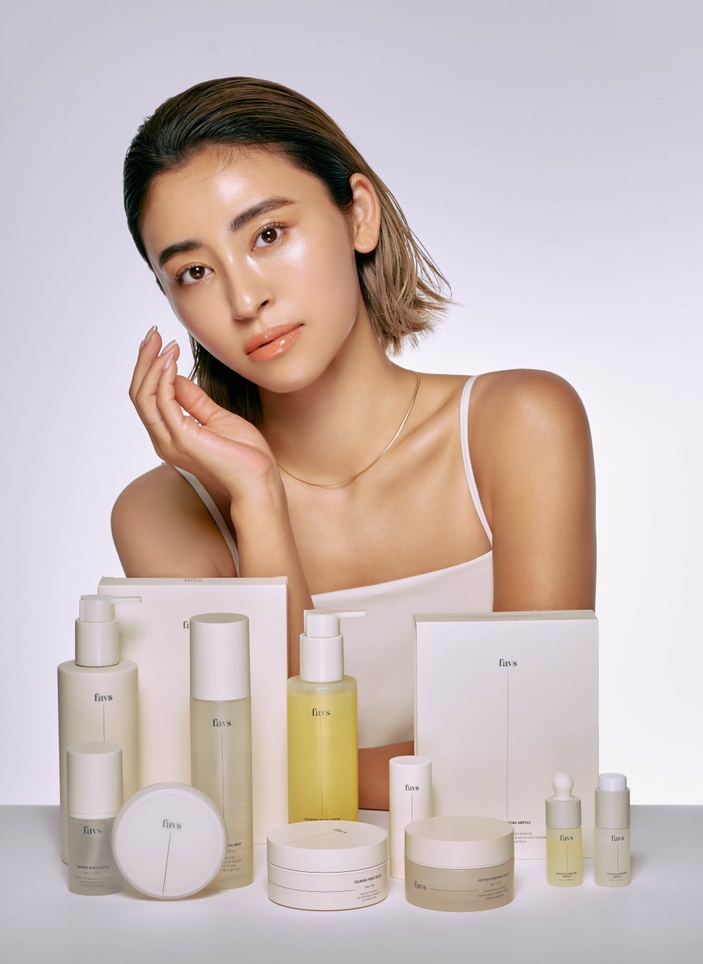 リピーター続出！♦ベスコス第１位獲得♦のクッションファンデーションから限定色となる、ダークカラーが新登場！のサブ画像5