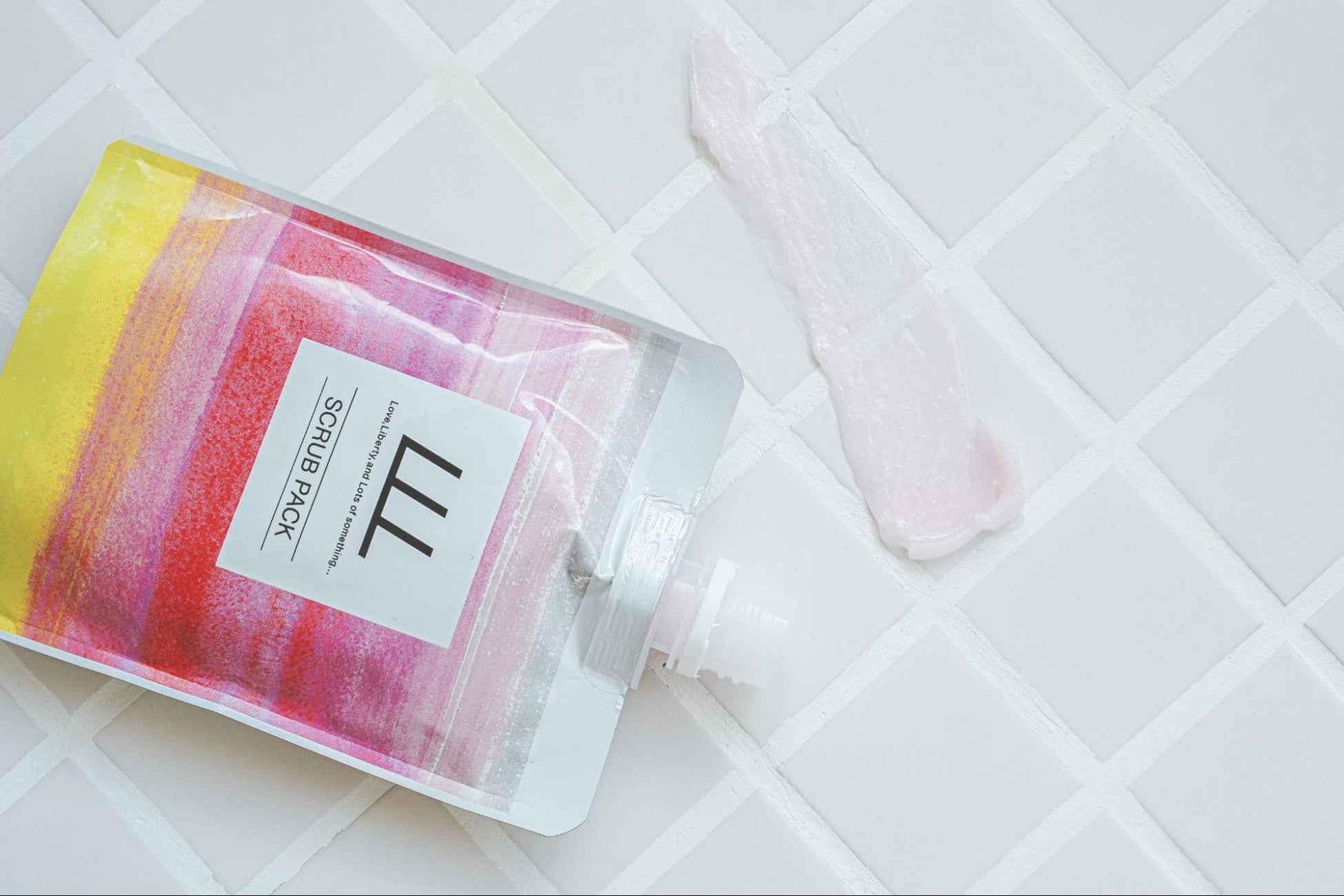 5万人の声*から誕生した、毛穴悩みにアプローチするZ世代向けのシェアコスメ「LLL（スリール）」が新発売！のサブ画像6