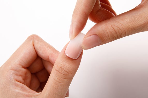 韓国発のネイルチップブランドFINGER SUITが、BESTデザイン11種をグルータイプで発売！ 強力なミニグルー付きのオールインワンキットで、初心者からプロまでハイクオリティなネイルが1分で完成！のサブ画像9