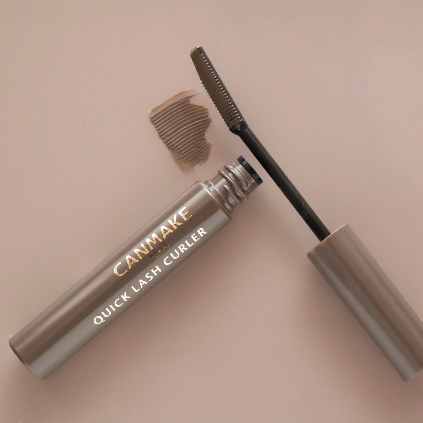 【キャンメイク】まるで魔法のような輝き⁉贅沢に輝くリキッドアイシャドウに新色登場！1つで３役マルチマスカラや空模様をイメージしたネイルの新色も6月下旬より発売のサブ画像6