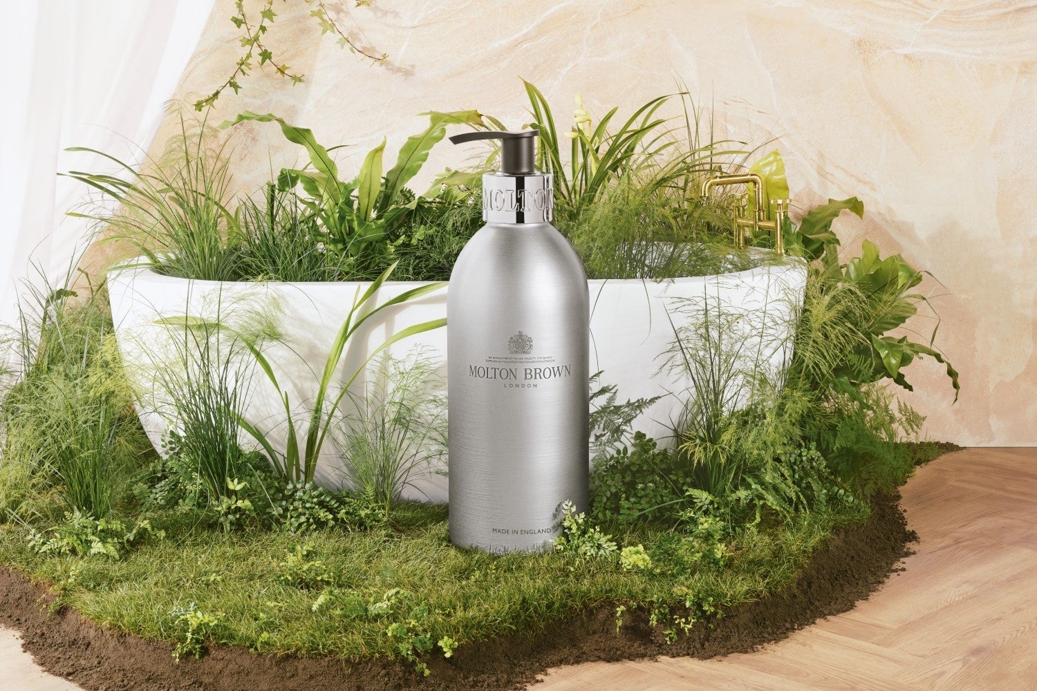 モルトンブラウン関西初の直営店　神戸BALに7月15日（土）グランドオープンのサブ画像4_バス＆シャワージェル（インフィニットボトル）