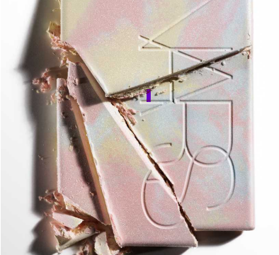 待望の復刻！ 昨年瞬く間に完売した「ライトリフレクティング プリズマティックパウダー」が8月18日(金)数量限定発売のメイン画像