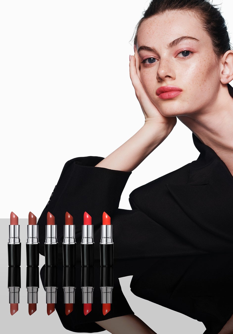 【M·A·C】肌にすっとなじむドレスアップリップ、ラスターガラス リップスティックから新6色登場のサブ画像3