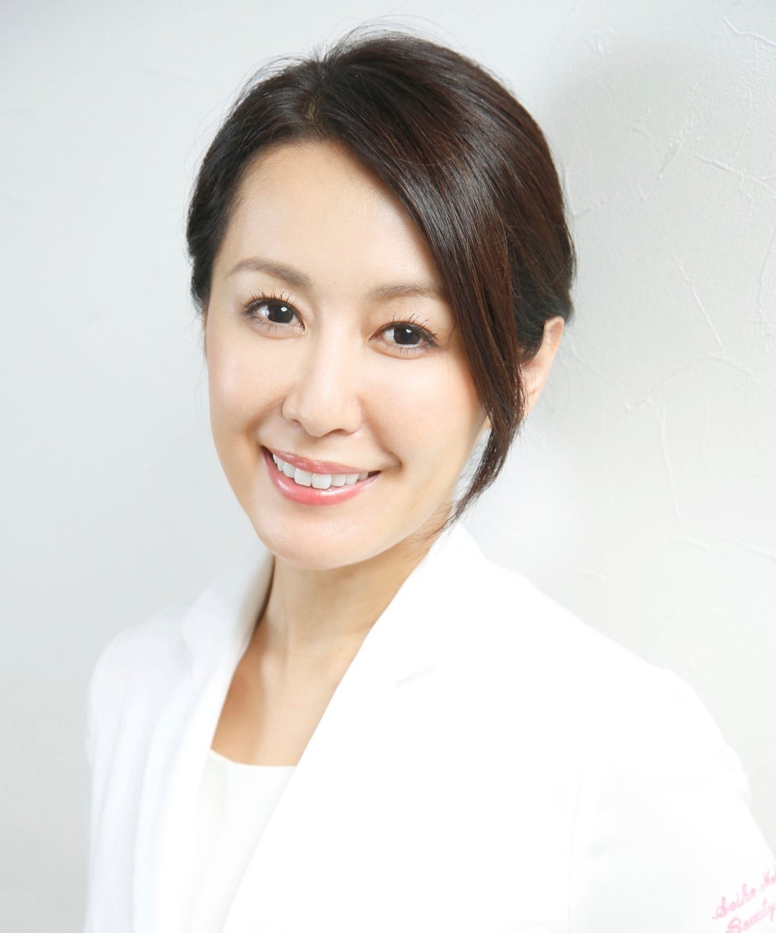 【6月14日新発売】光触媒から生まれた、無添加＆弱酸性の「Yuragi 潤水ミスト」のサブ画像5_曽山聖子先生