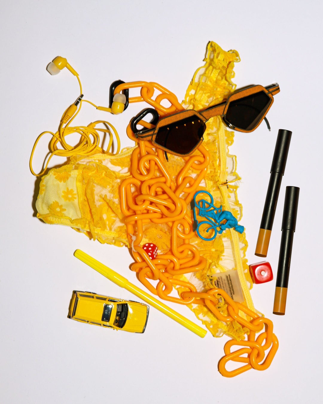 【7月27日（木）】コスメブランド「uneven」より、マルチスティック２色が発売。待望の再販、大人気カラーの「illuminated gold」&限定カラーより定番となった「golden glow」のサブ画像5