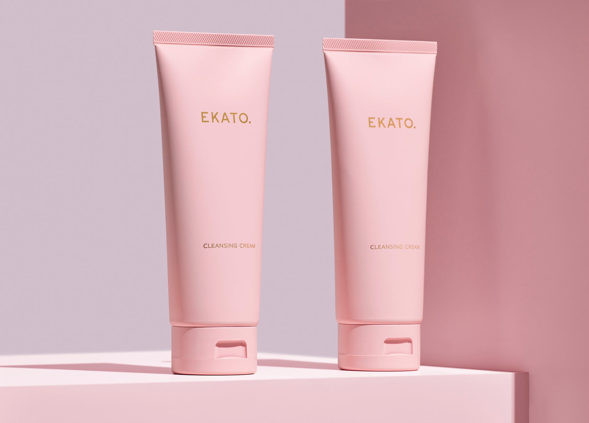 プロ級のケアを自宅で叶えるセルフケアブランド「EKATO. (エカト)」から、浮かす、巡らす、整える。1分間の炭酸ガスパック洗顔「ホワイト スパウォッシュ」が発売のサブ画像5_クレンジングクリーム RE　／　容量：130g　／　価格：4,400円（税込）